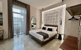Elegant Rooms